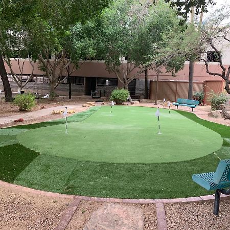 Midtown Garden Hotel Phoenix Bagian luar foto